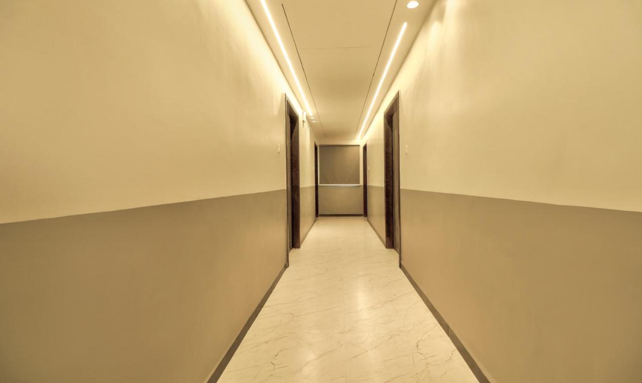 Treebo Sriz Cozy Seethamadhara Visakhapatnam Extérieur photo