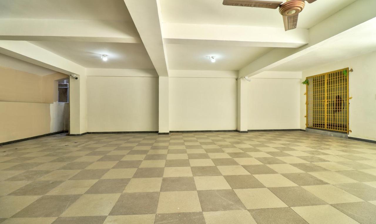 Treebo Sriz Cozy Seethamadhara Visakhapatnam Extérieur photo