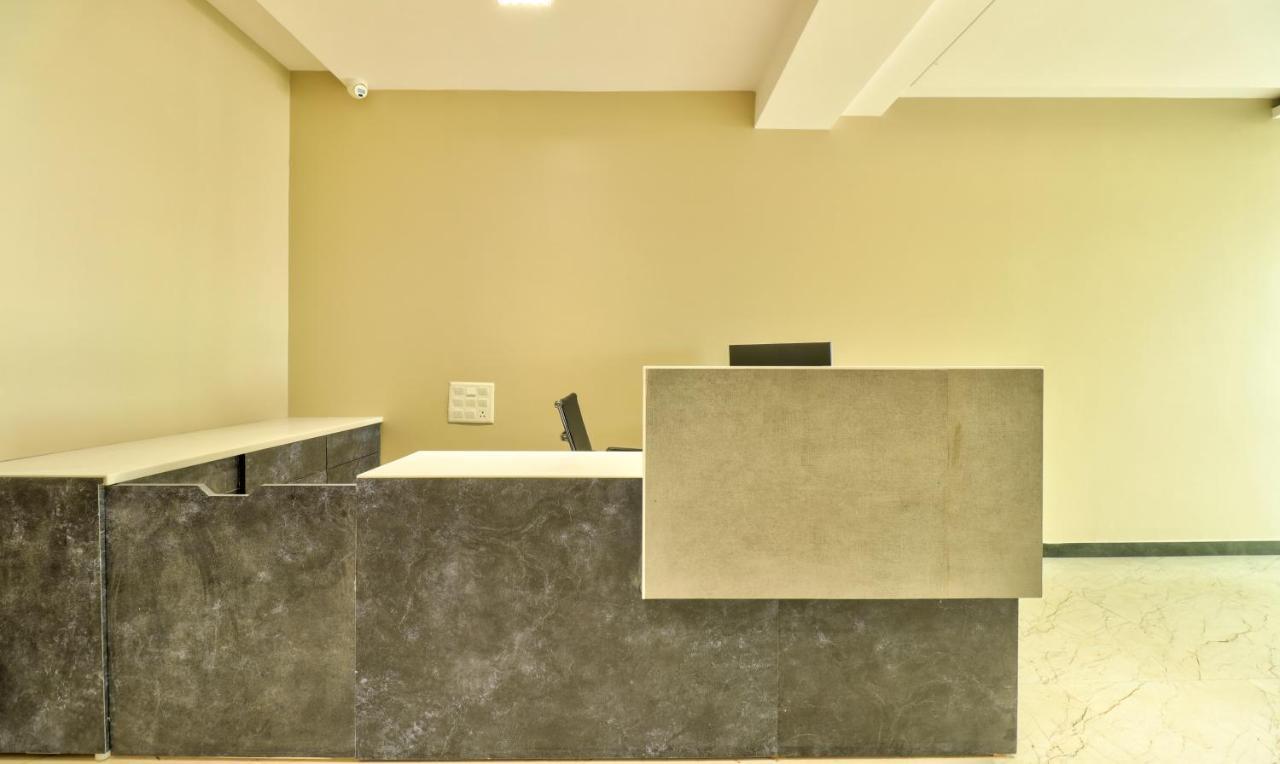 Treebo Sriz Cozy Seethamadhara Visakhapatnam Extérieur photo